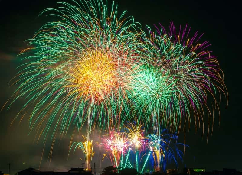 Fogos de artifício do Ano-novo em Mykonos