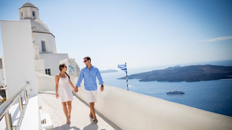 Casal em Santorini