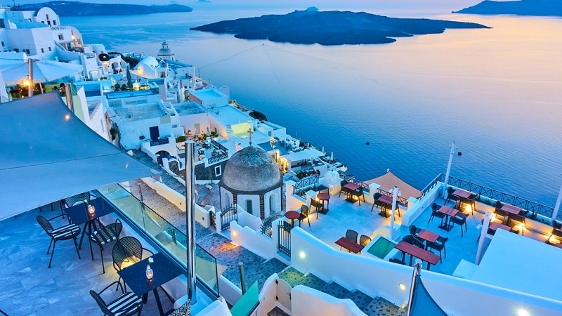 Noite em Santorini, na Grécia