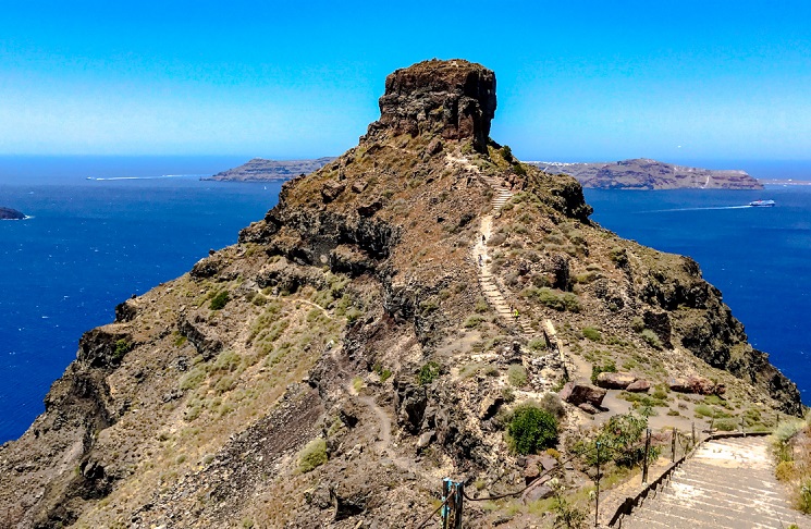 Skaros Rock em Santorini
